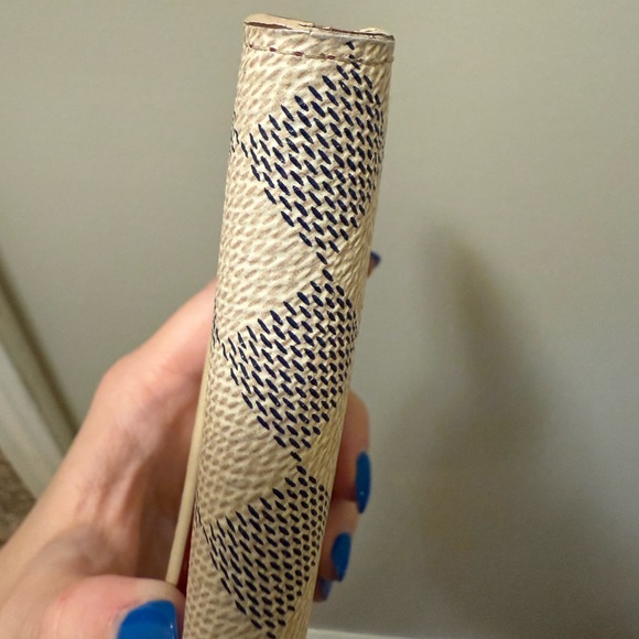 *Authentic* Louis Vuitton Damier Azur Studded Sarah Wallet - Picture 7 of 12